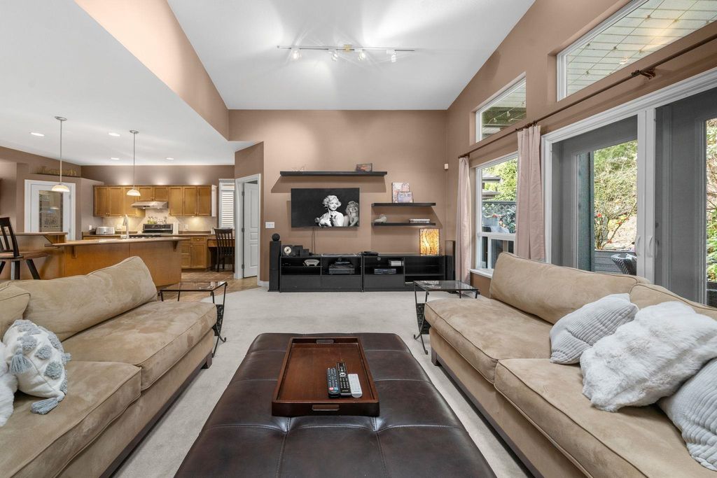 Photo of 11442 Best Street #6, Maple Ridge, BC V2X 7C7 (MLS # R3108818)