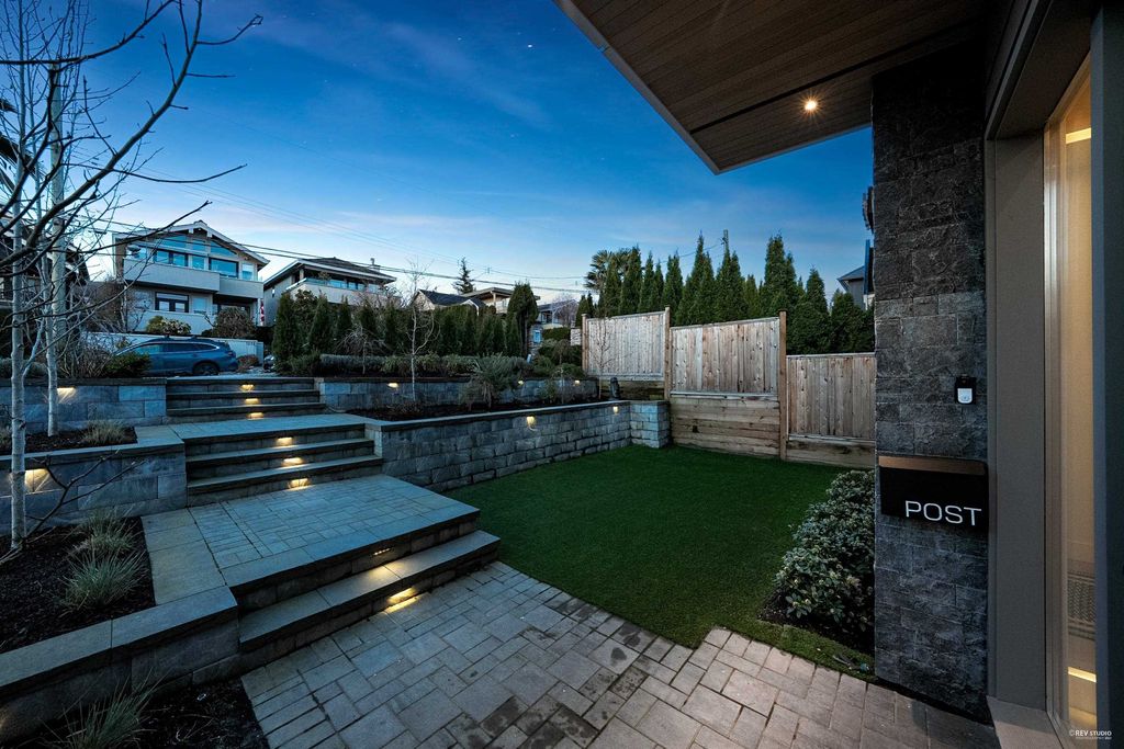 listing image 1106637439485466134