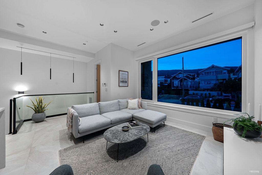 listing image 1107789702334909068