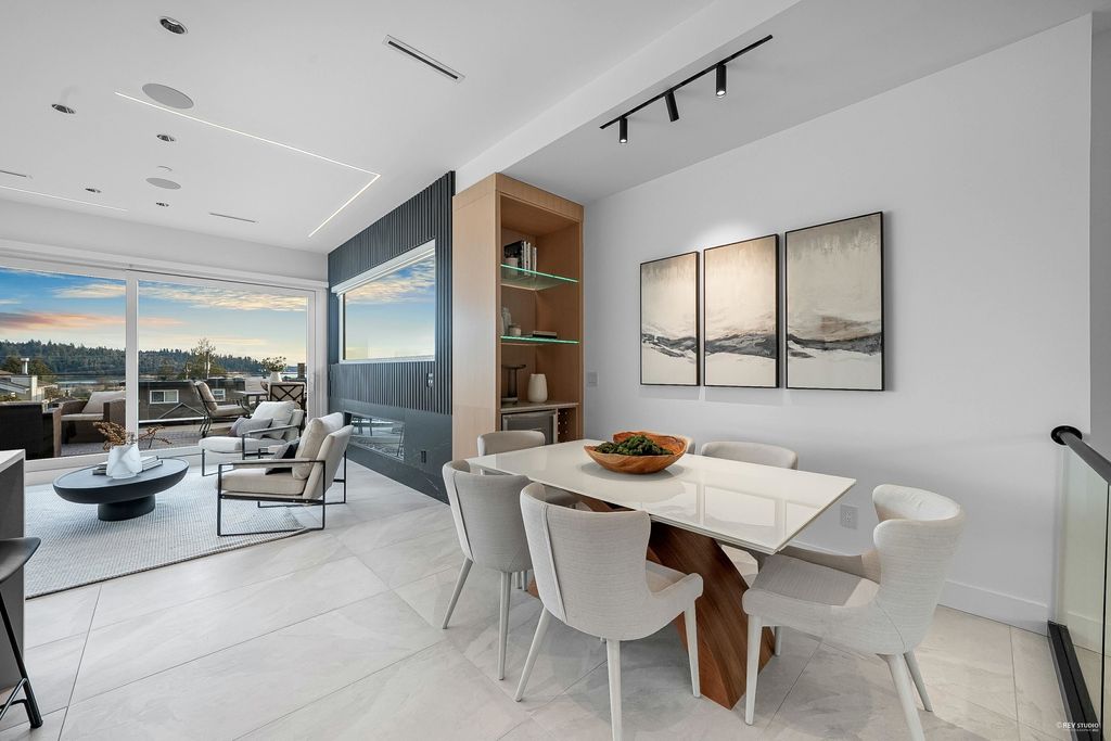 listing image 1108129161320157509