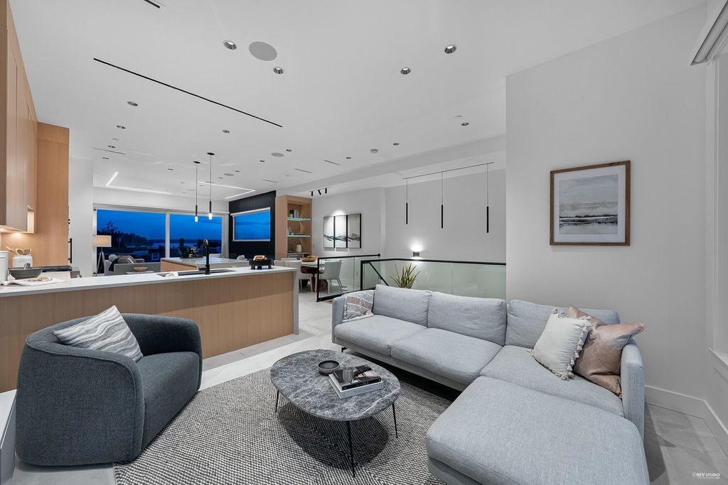 listing image 1100031863622591799