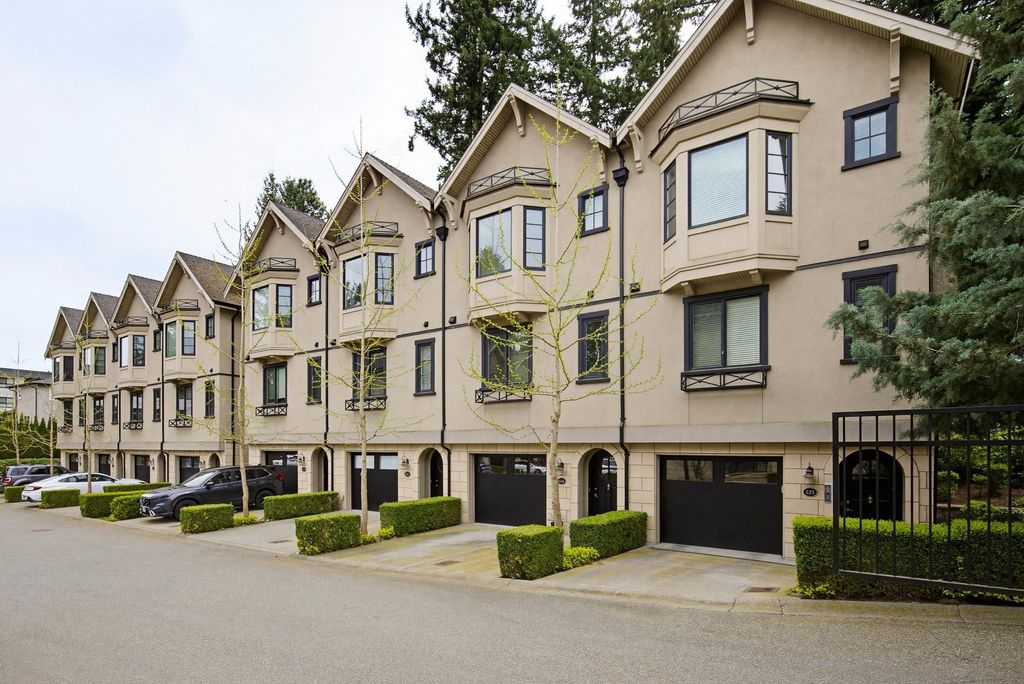 Photo of 2580 Langdon Street #526, Abbotsford, BC V2T 0A9 (MLS # R3114703)