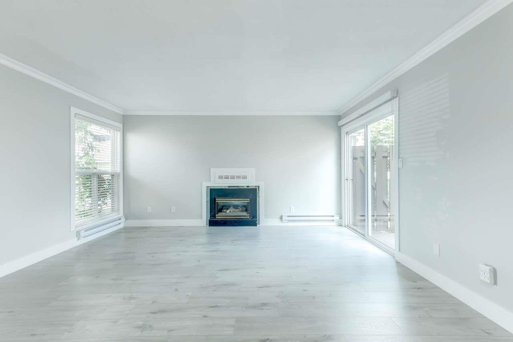 Photo of 3030 Trethewey Street #87, Abbotsford, BC V2T 4N2 (MLS # R3145322)