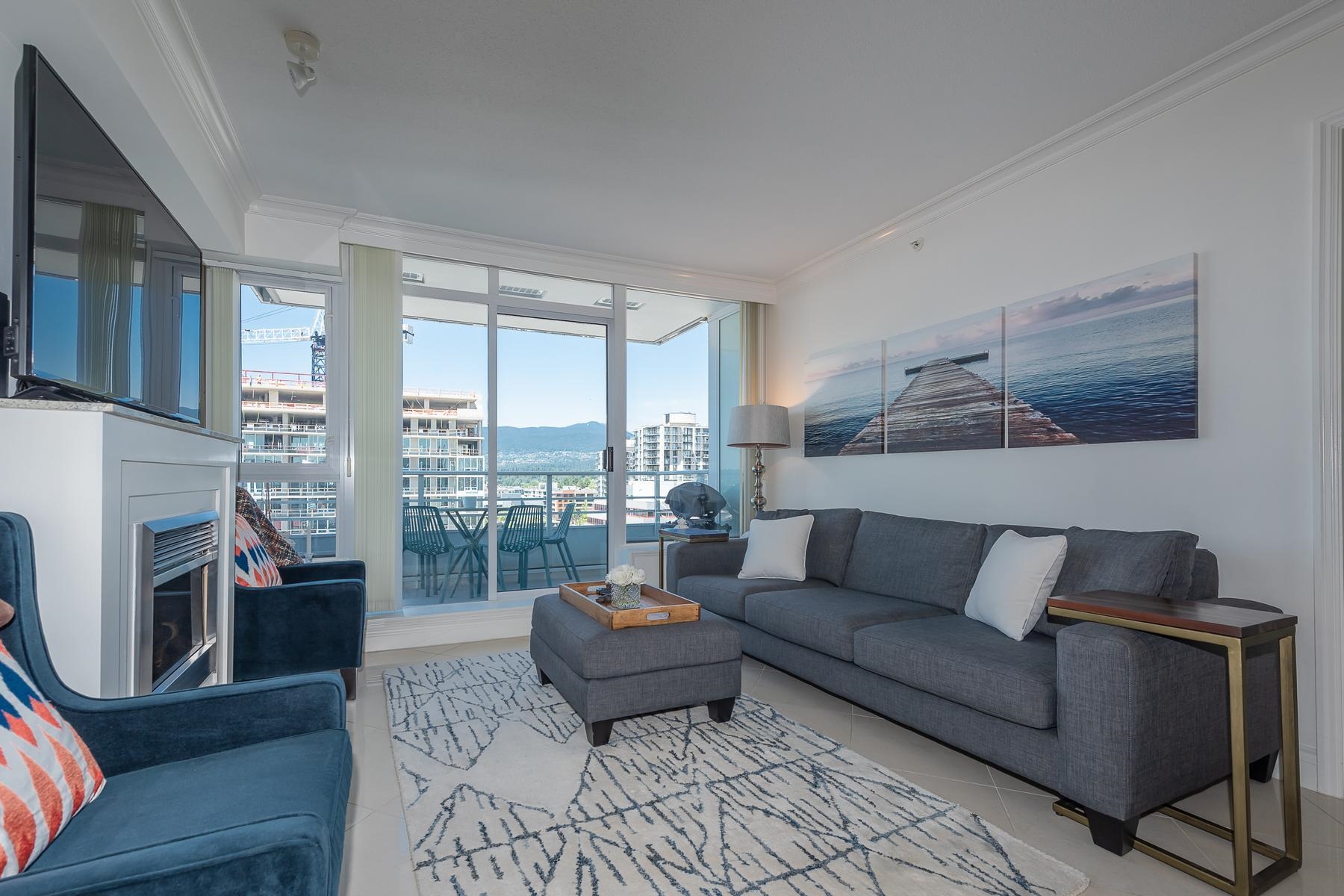 133 E Esplanade 1003