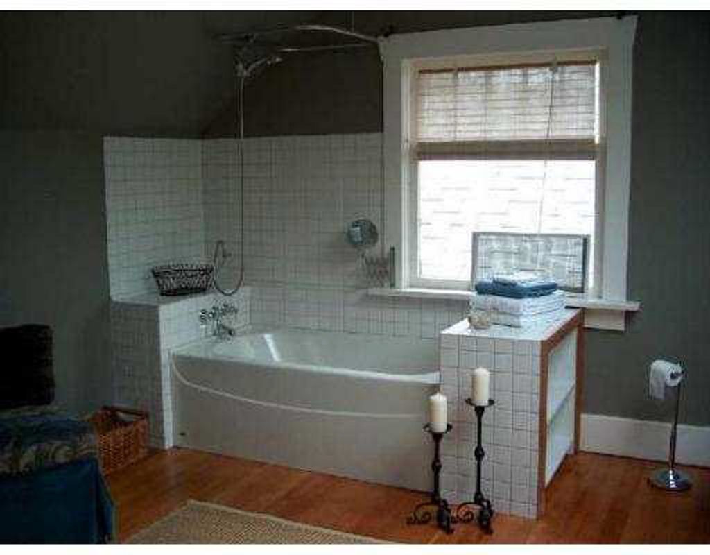 listing image 1100264443613612043