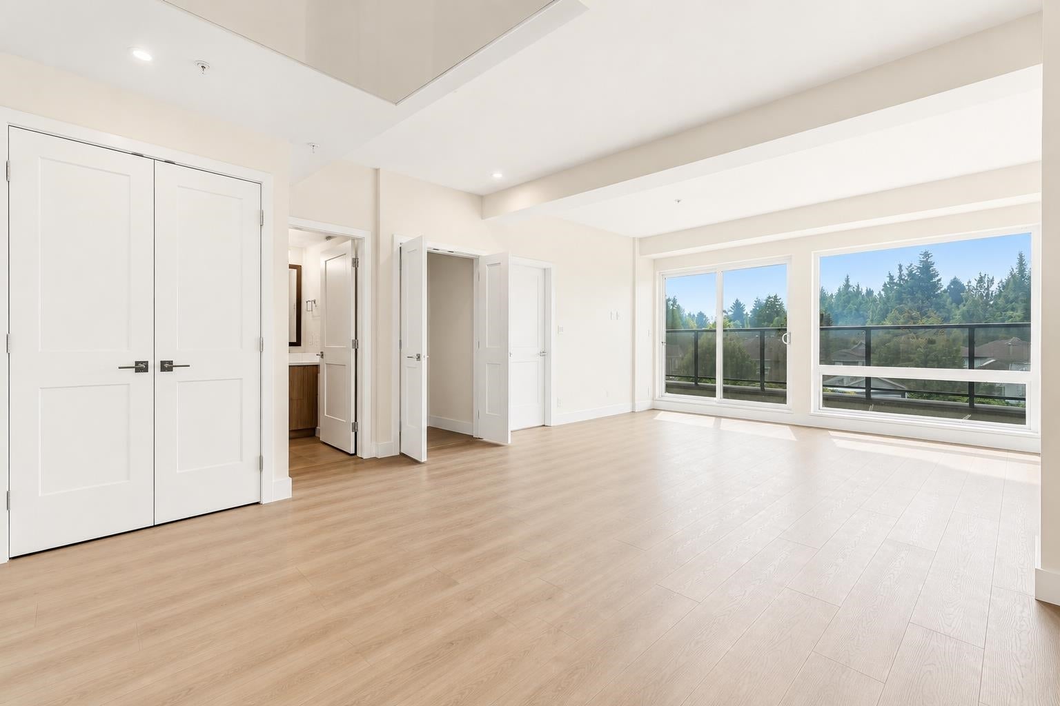 2233 156 Street 311