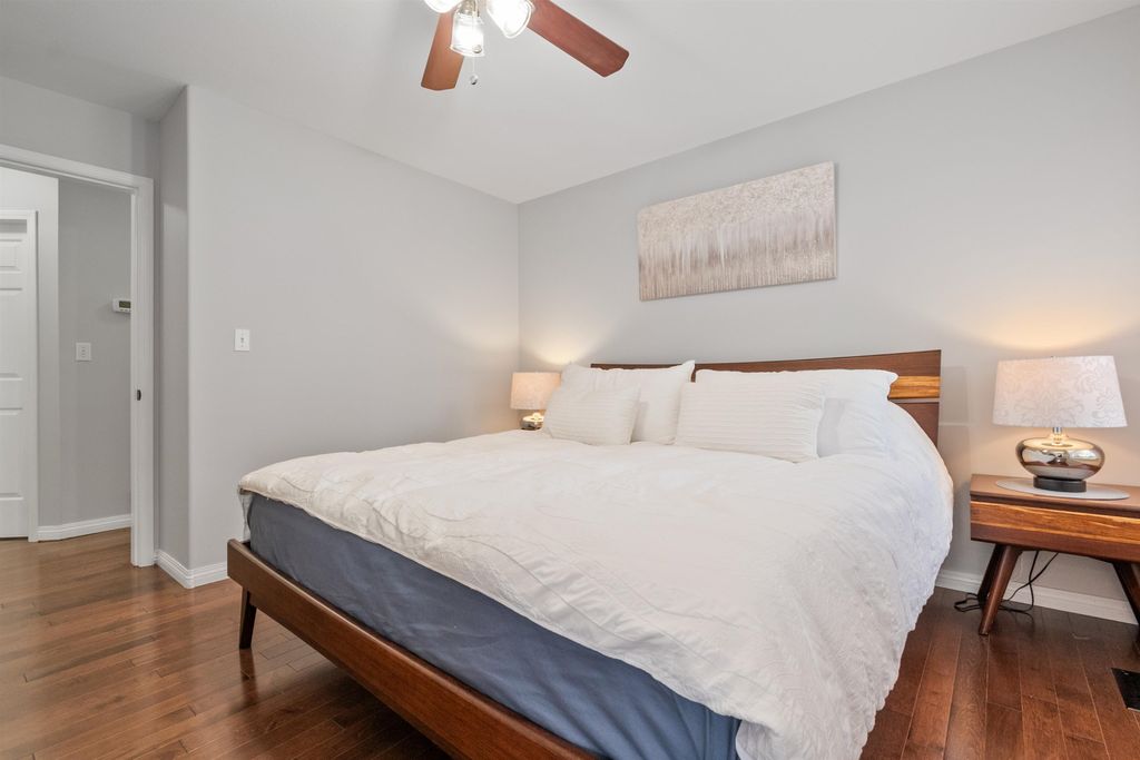 listing image 1109405539105745737