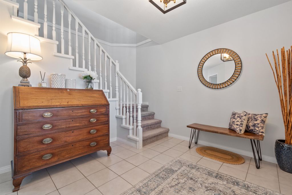 listing image 1108210482766634181