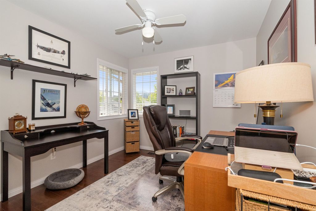 listing image 1104058594014097703