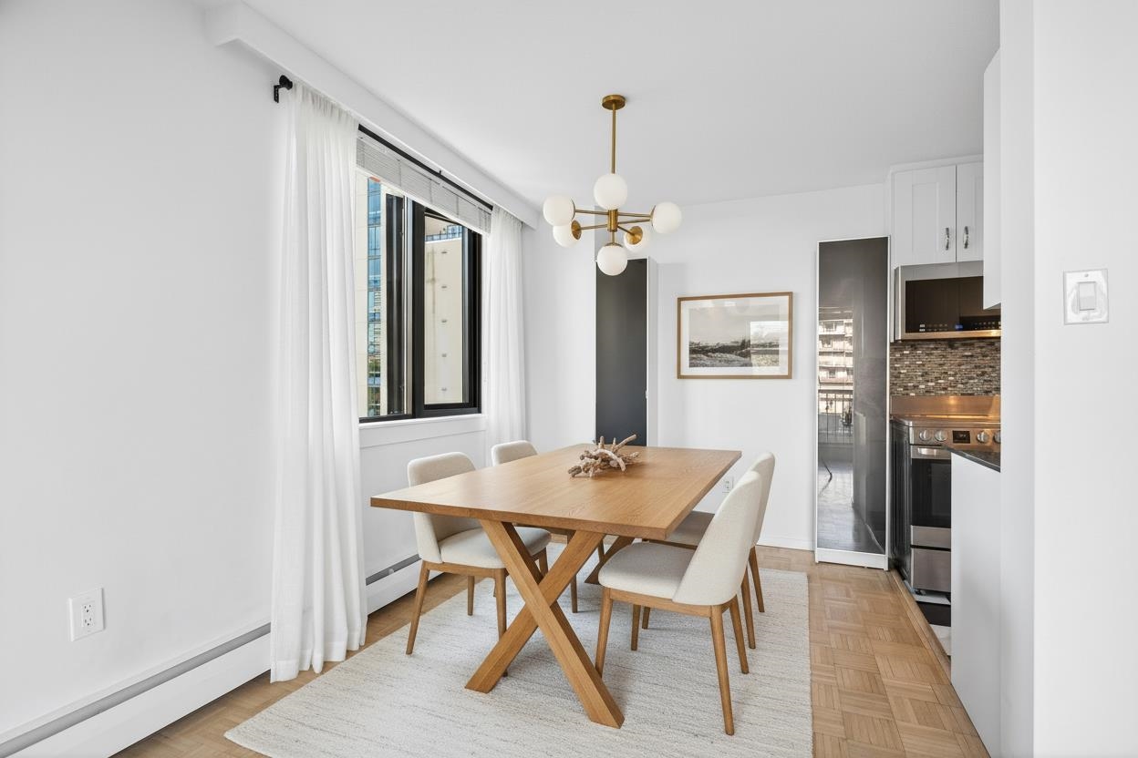 1330 Harwood Street 804