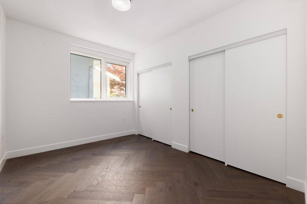 listing image 1101043528323026789