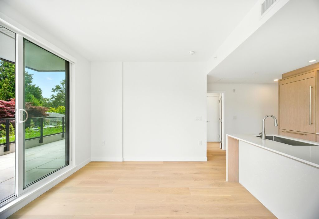 listing image 1109802900299927726