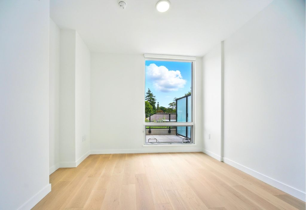 listing image 1105030725647583572