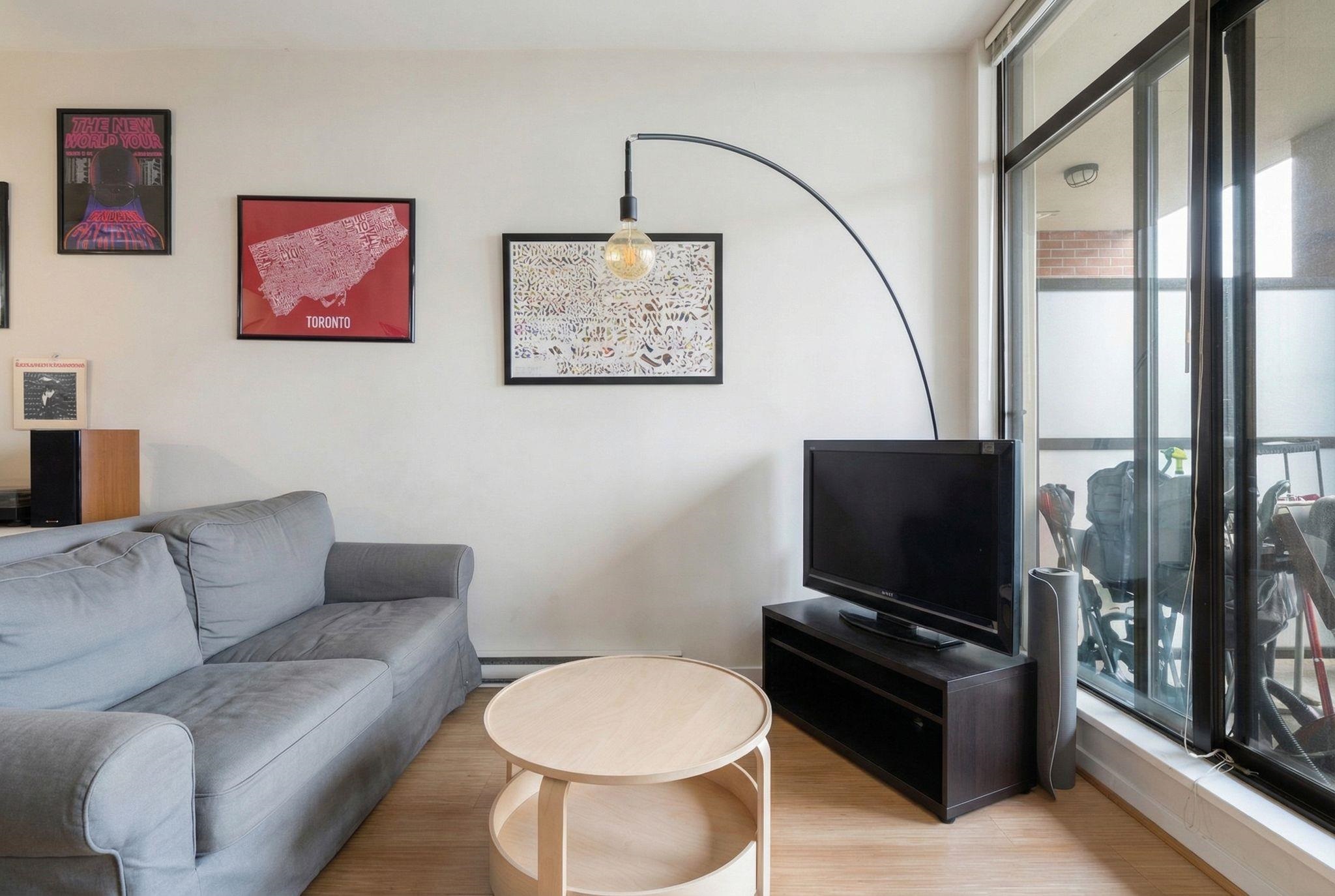 531 Beatty Street 606