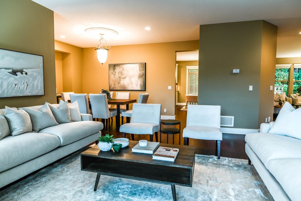 Photo of 14208 36a Avenue, Surrey, BC V4P 0C2 (MLS # R3115175)