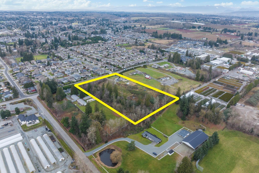 Photo of 2790 Lefeuvre Road, Abbotsford, BC V4X 1H5 (MLS # R3129658)