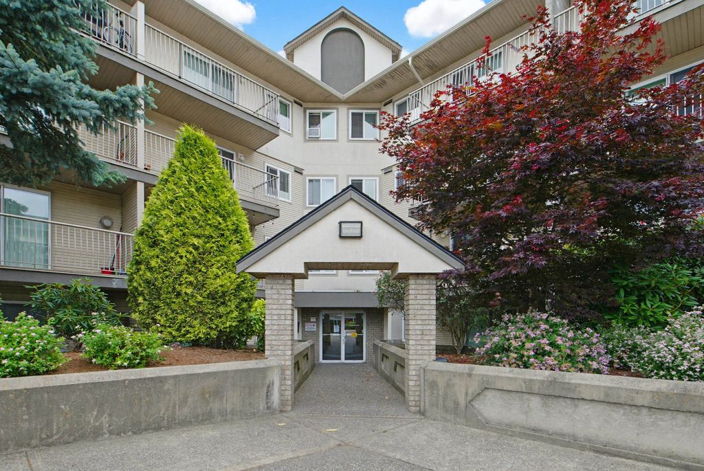 Photo of 7694 Evans Road #409, Chilliwack, BC V2R 3W3 (MLS # R3132329)