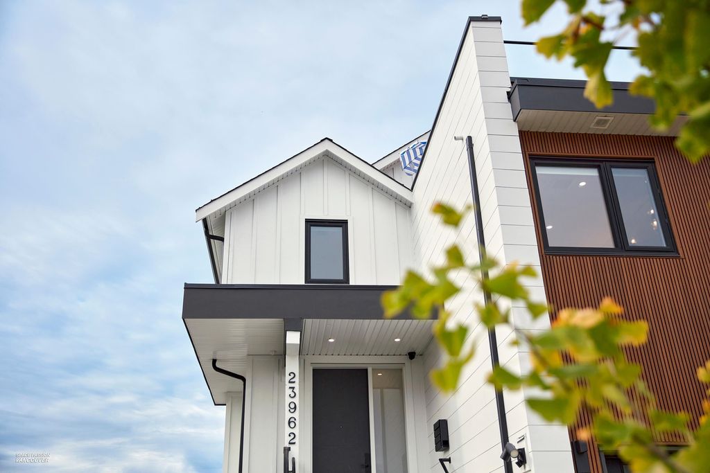 Photo of 23962 120b Avenue, Maple Ridge, BC V4R 2T7 (MLS # R3080195)