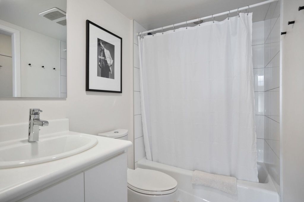listing image 1108701656699455270