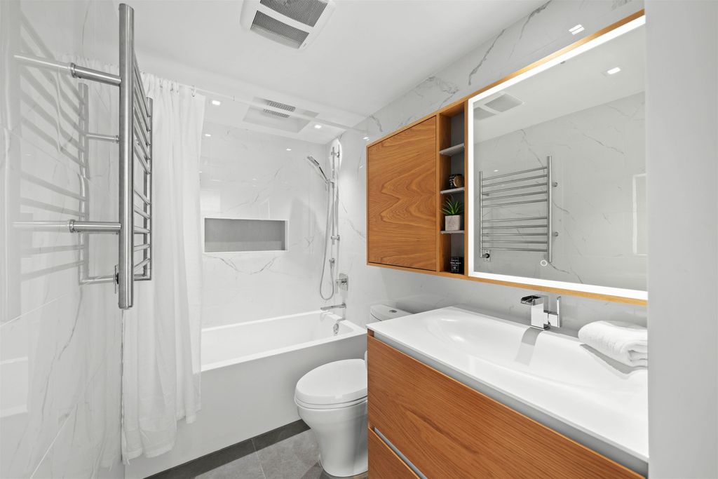 listing image 1103537972850535013