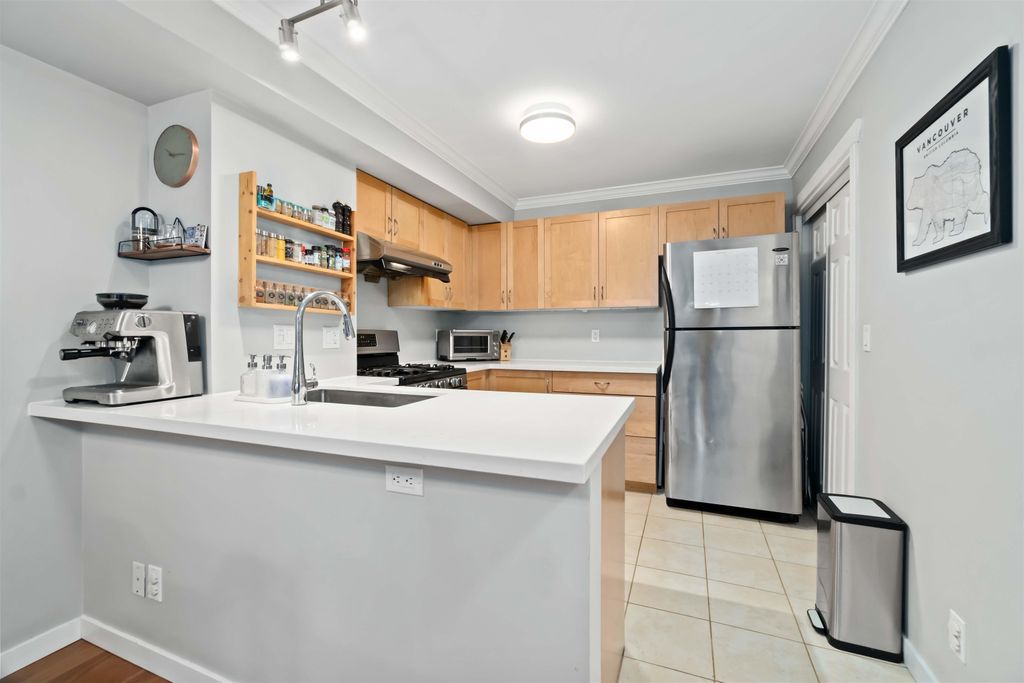 listing image 1105035741979222150