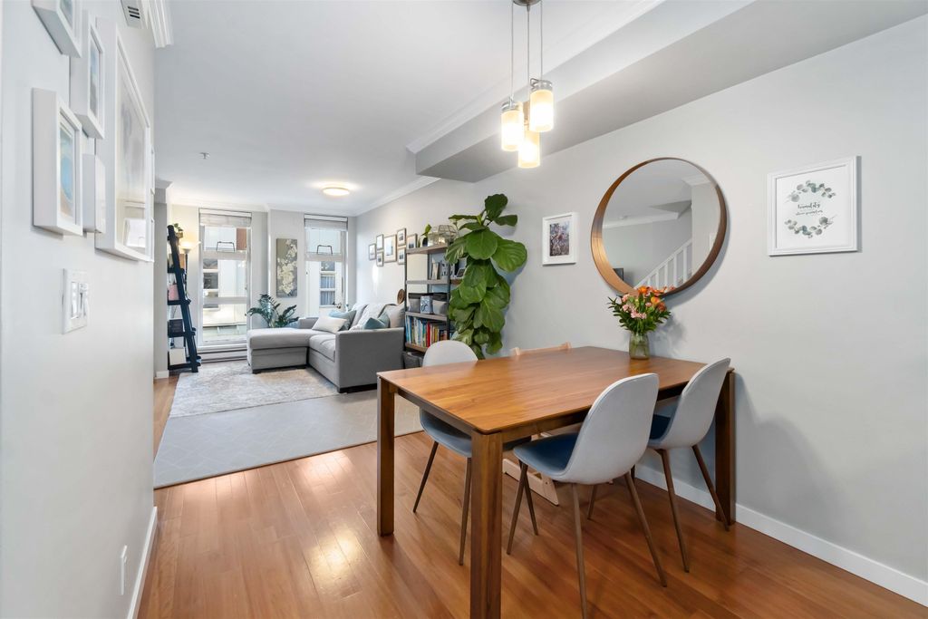 listing image 1108378314564199067