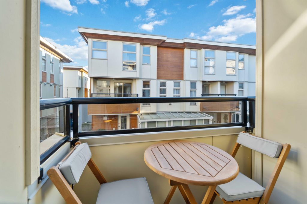 listing image 1101028969665763528