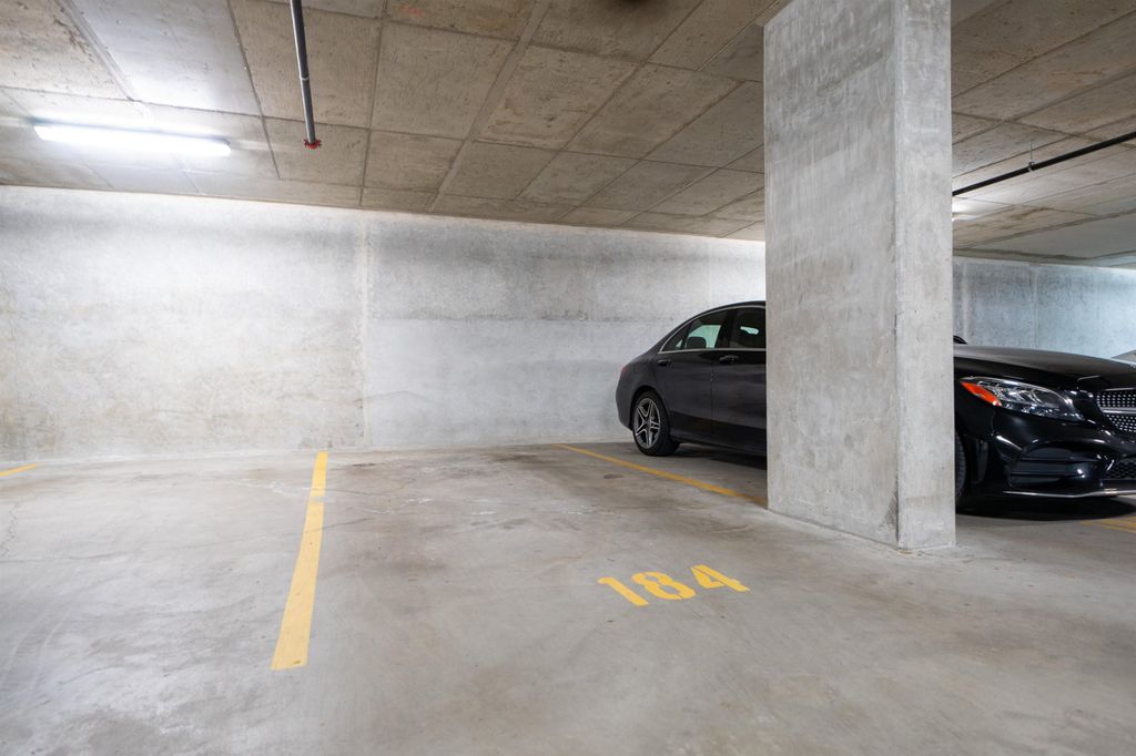 listing image 1105283953167210193