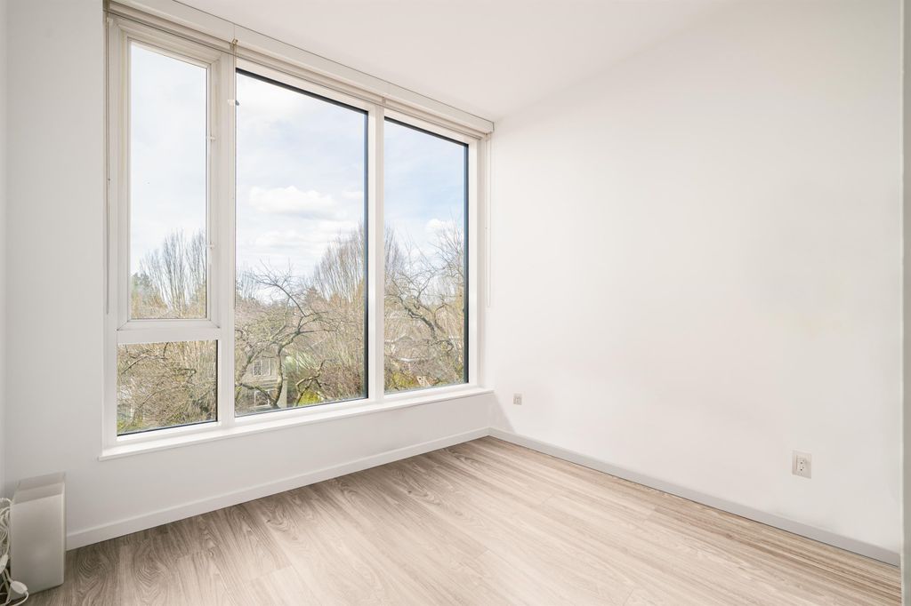 listing image 1107167845754457495