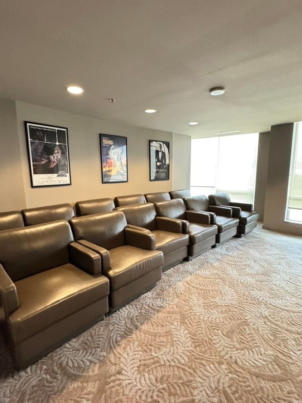 listing image 1105986929755641252