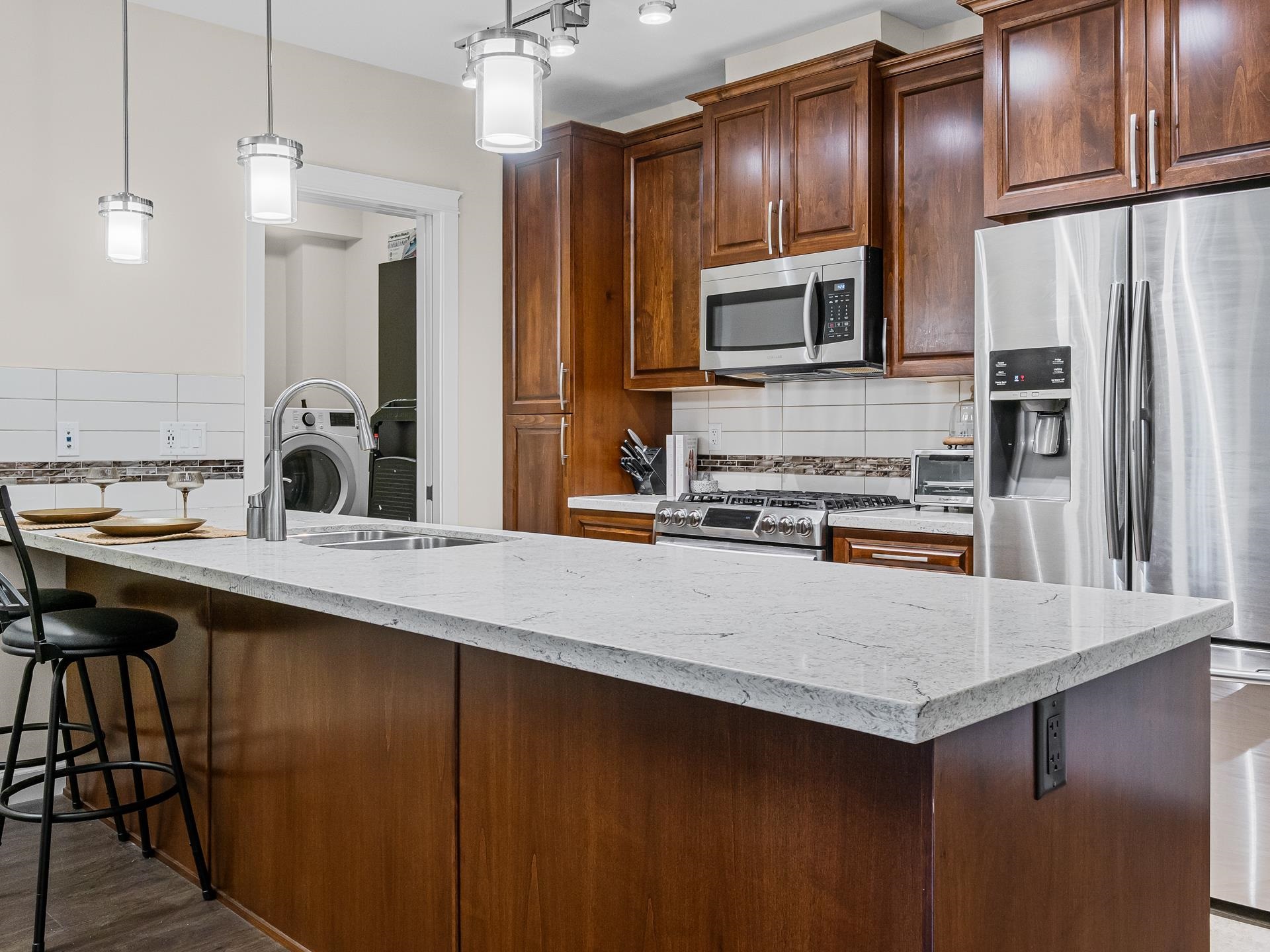 20716 Willoughby Town Centre Drive A113