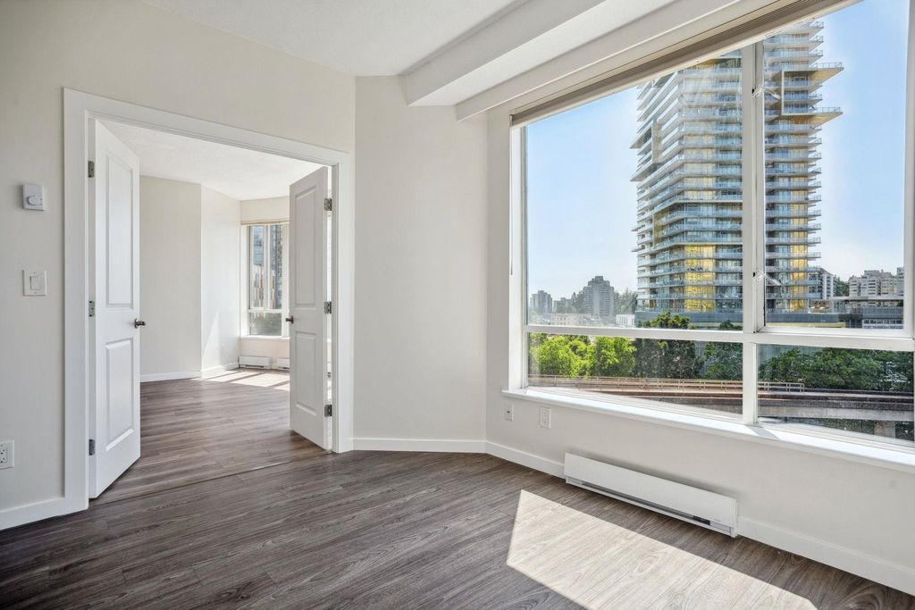 listing image 1105385567251219990