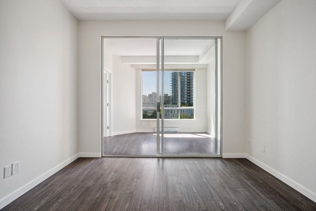 listing image 1108356026674493029