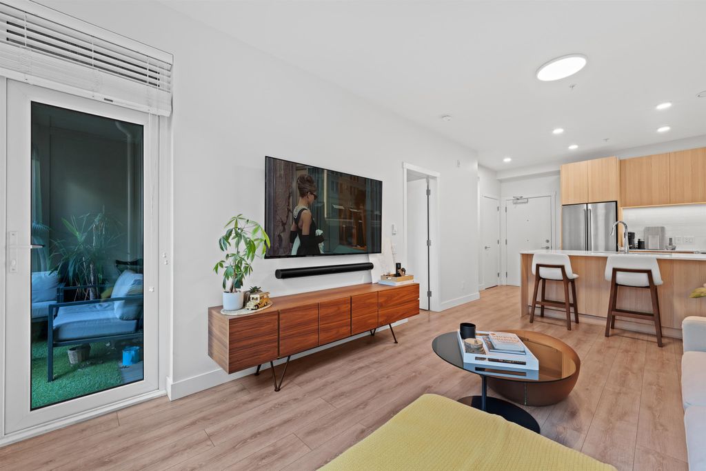 listing image 1107436473988571110