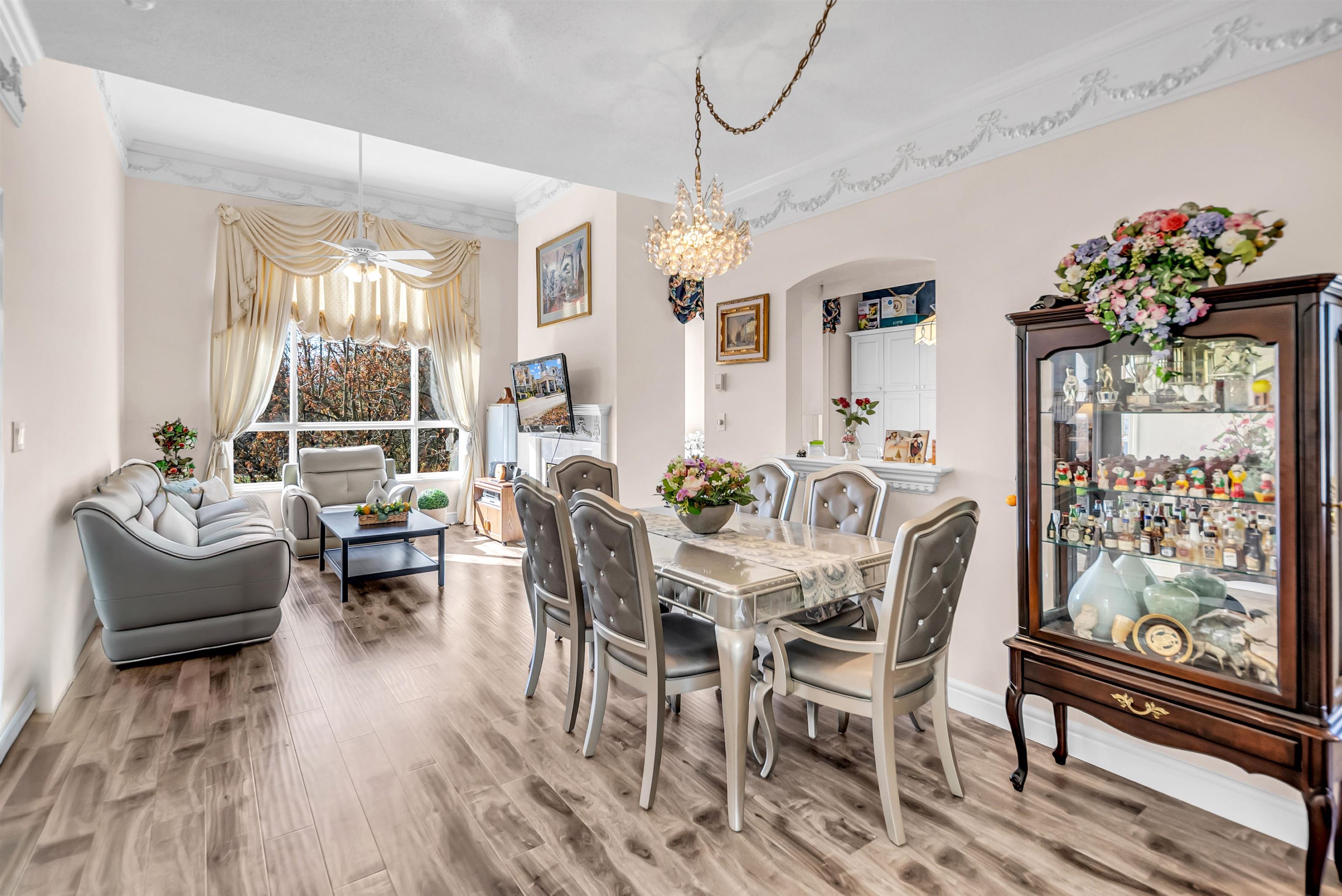 3098 Guildford Way 409