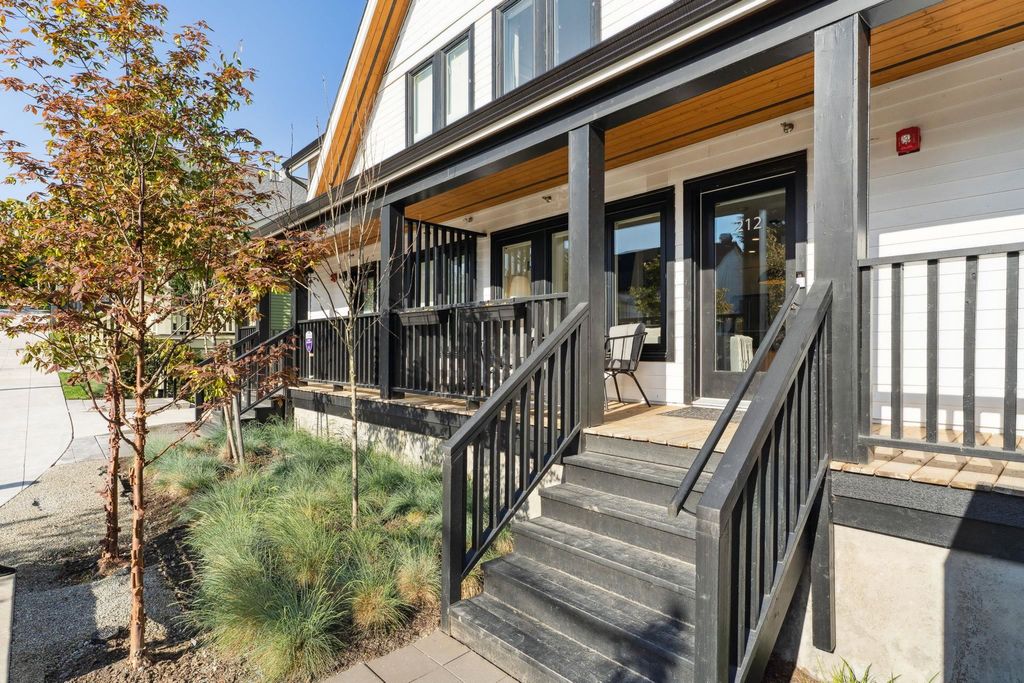 listing image 1101955076761977823