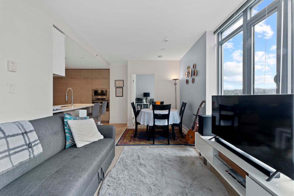 listing image 1103102518143990966