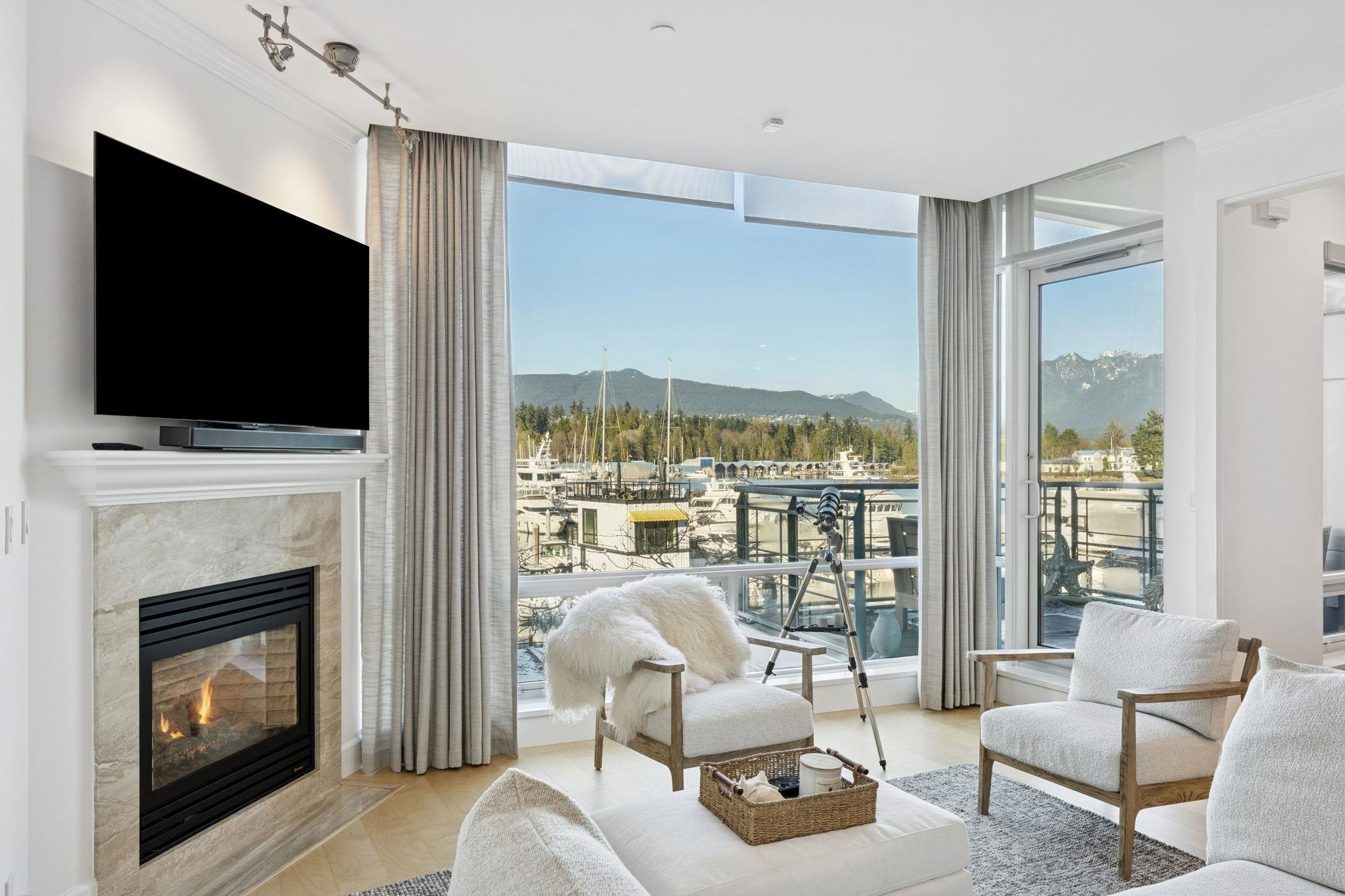 323 Jervis Street 103