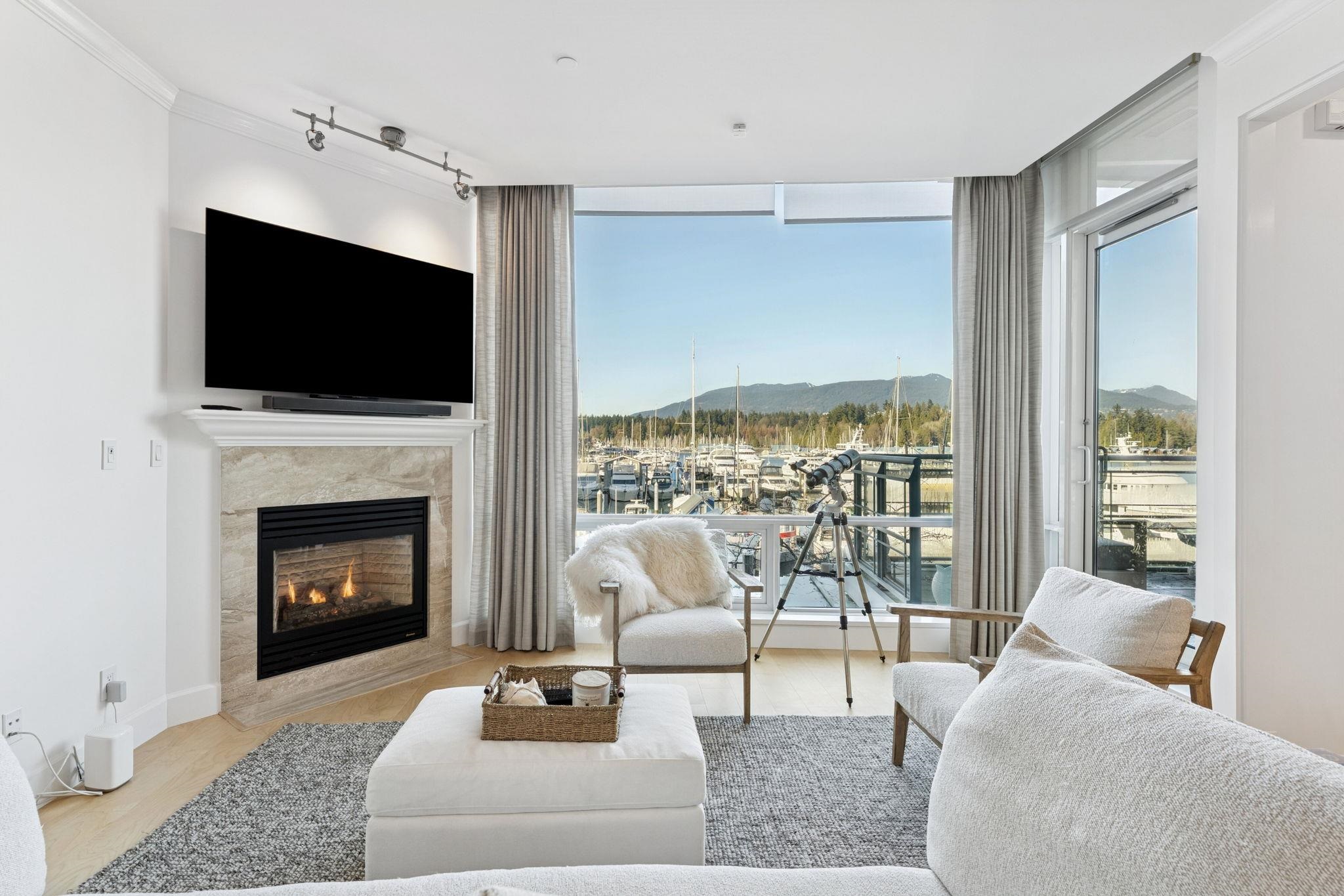 323 Jervis Street 103