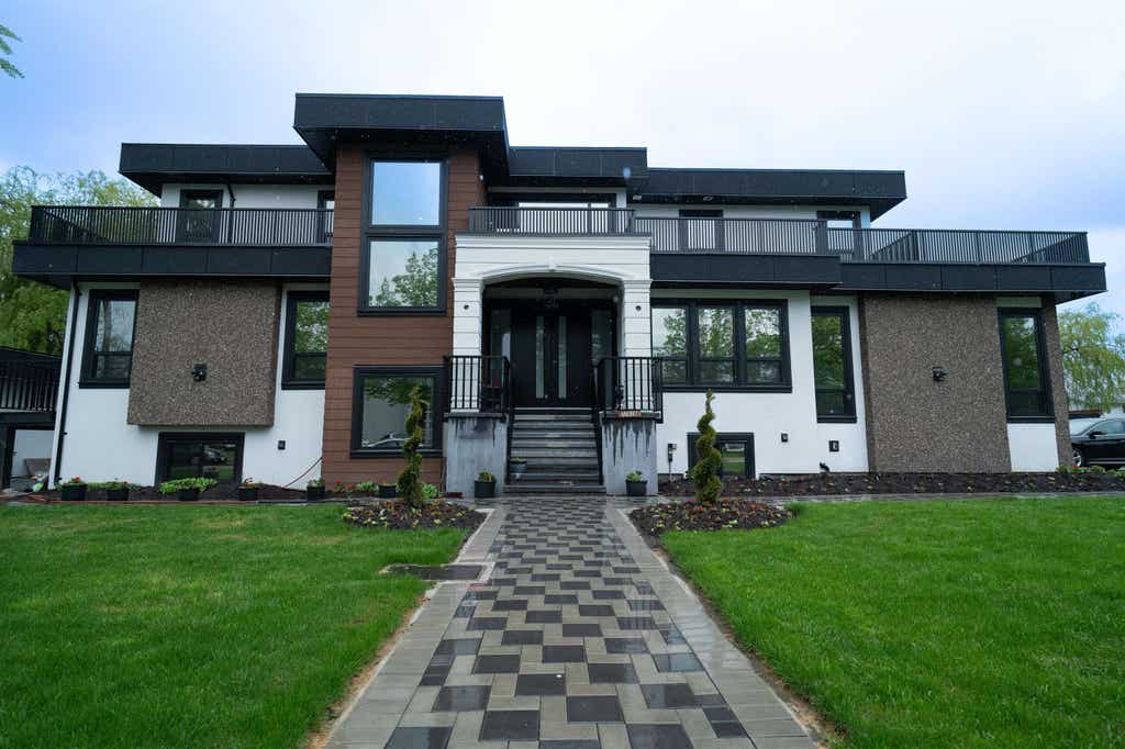 Photo of 22839 Purdey Avenue, Maple Ridge, BC V2X 8B8 (MLS # R3151892)