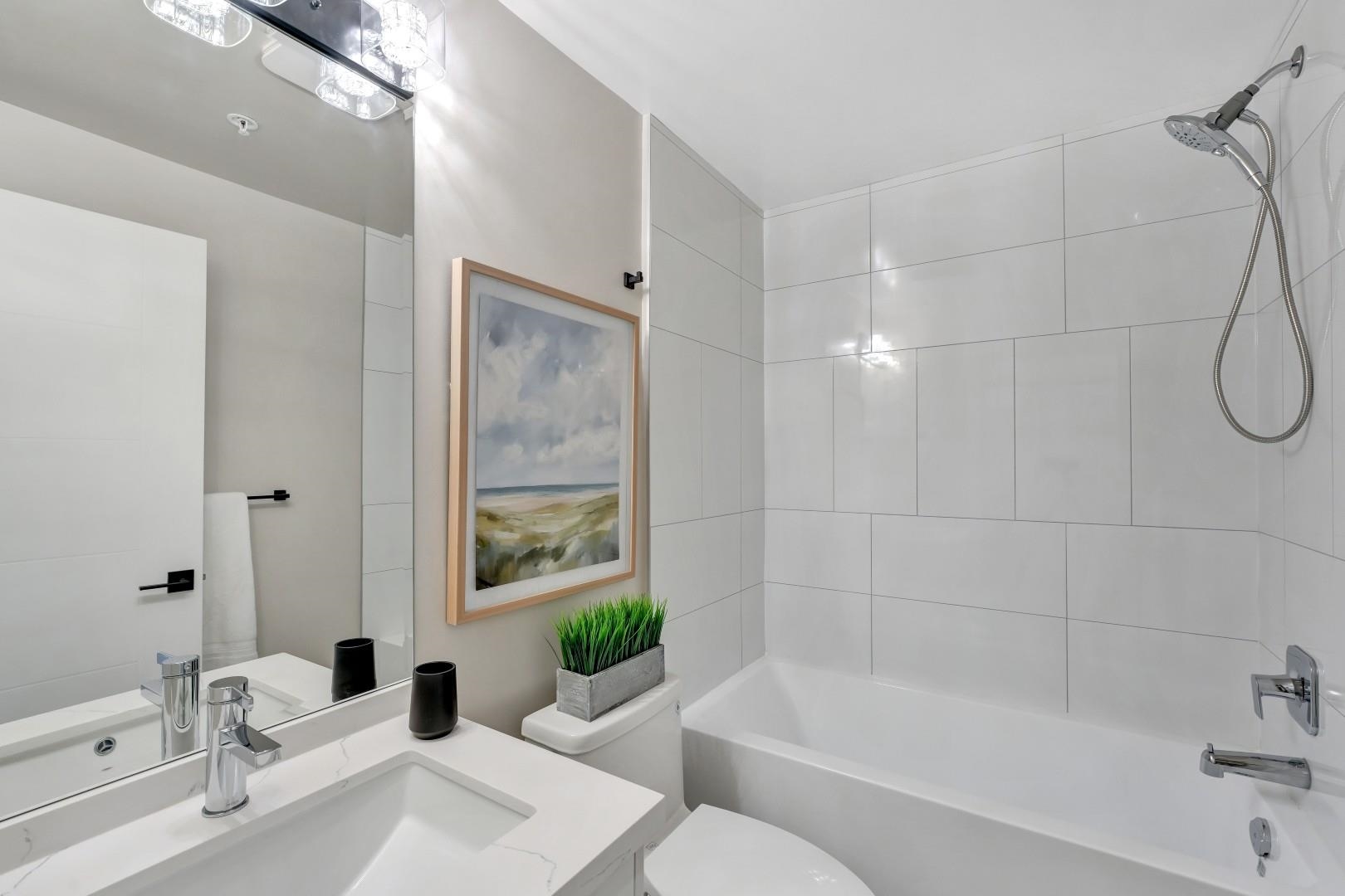 12143 223 Street 308