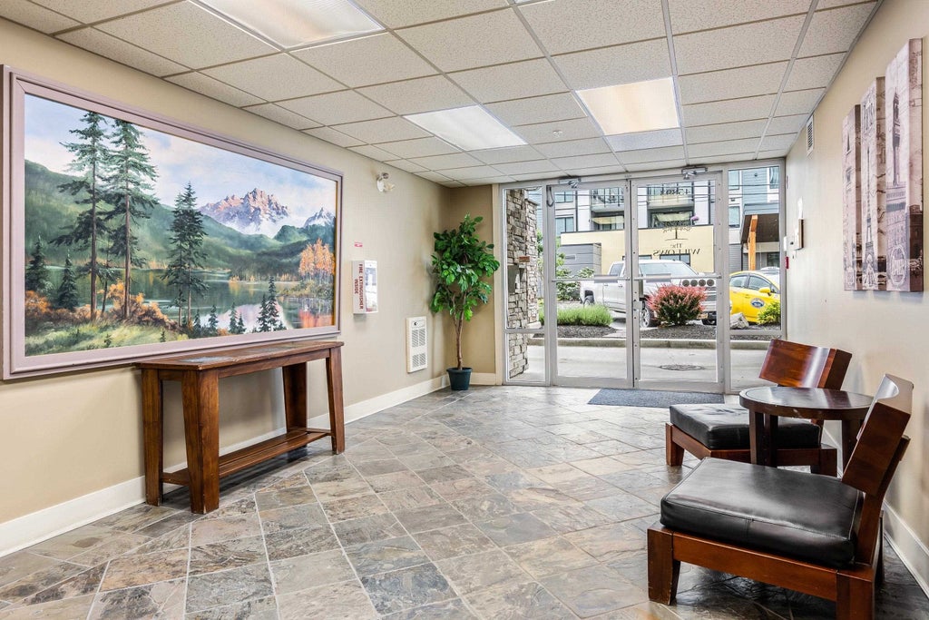 Photo of 45893 Chesterfield Avenue #412, Chilliwack, BC V2P 1M5 (MLS # R3172003)