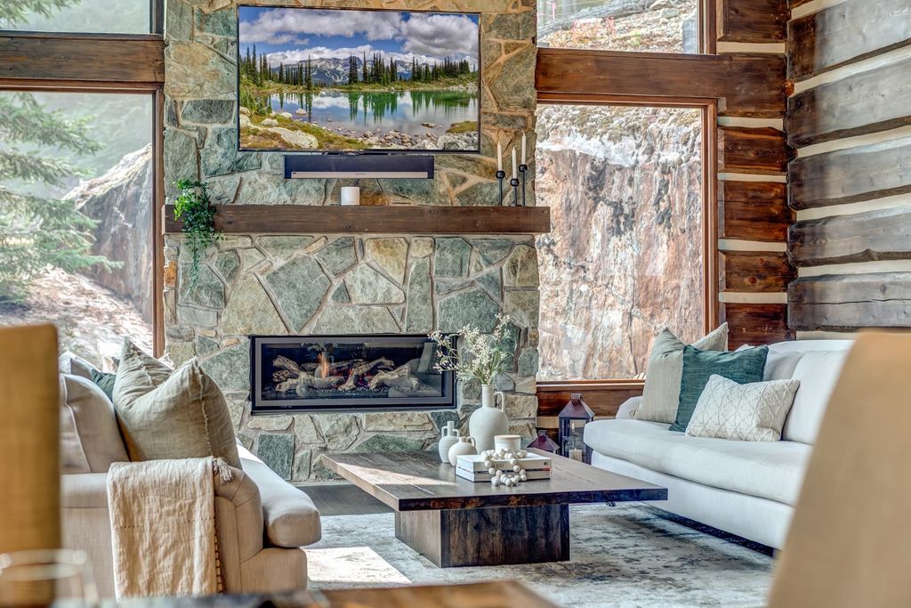 listing image 1104296282892688724