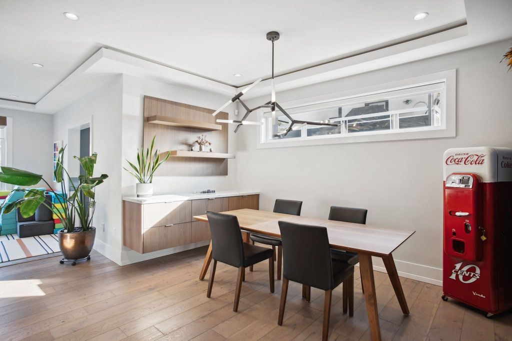 listing image 1101526407786019464