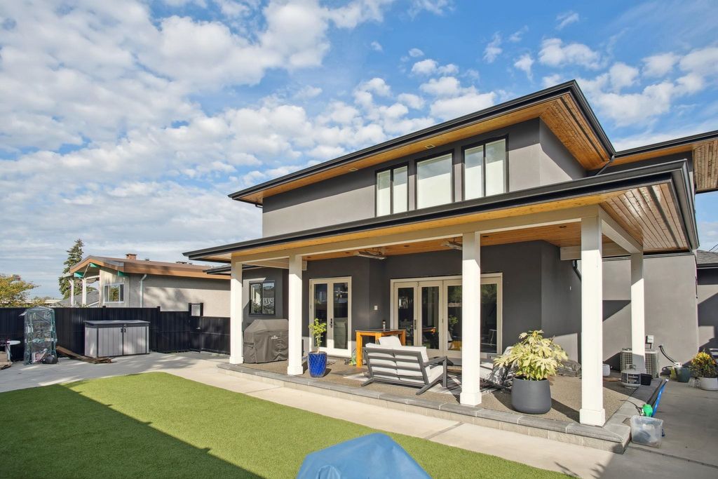 listing image 1103440879720859169