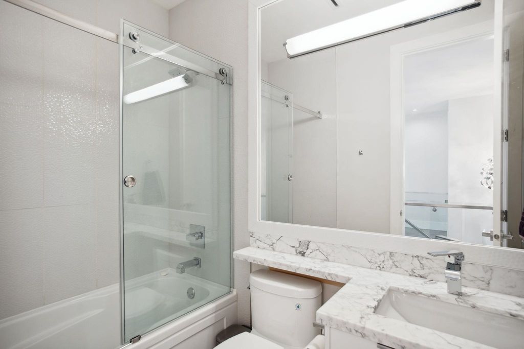 listing image 1107877603666424731