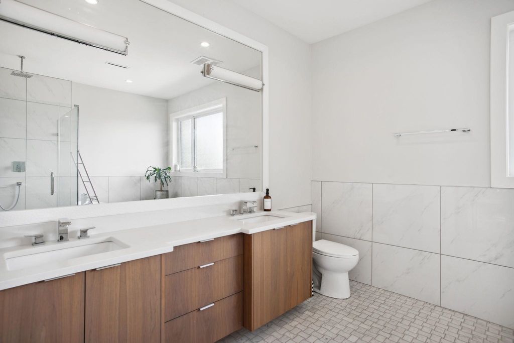 listing image 1108340128312947477