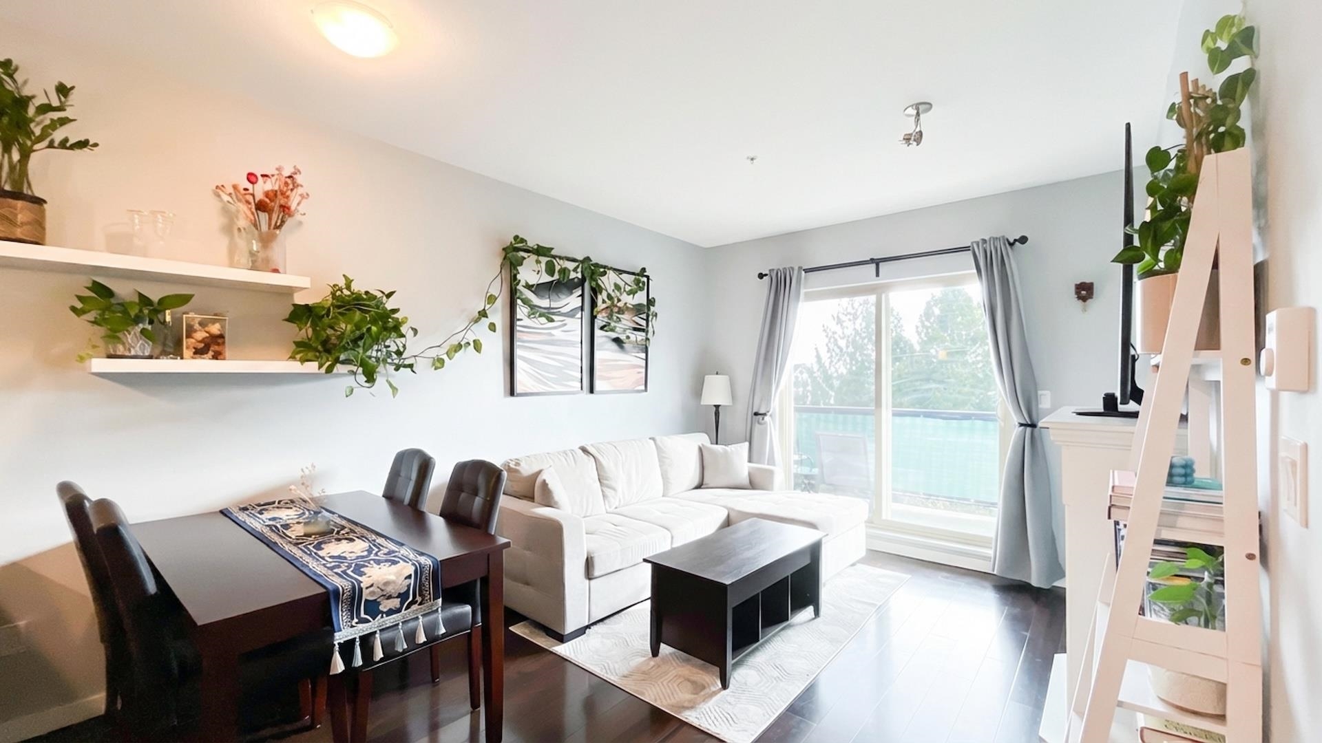 22290 North Avenue 308