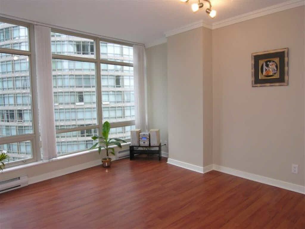 listing image 1109562431568057976