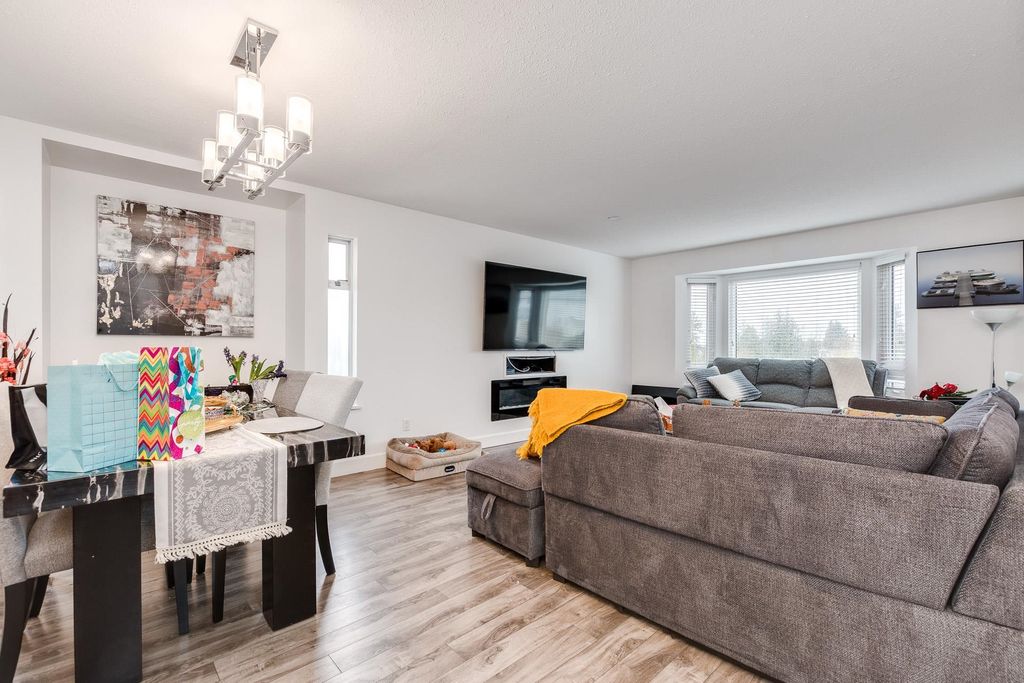 Photo of 11390 Harrison Street, Maple Ridge, BC V2X 9L2 (MLS # R3109114)